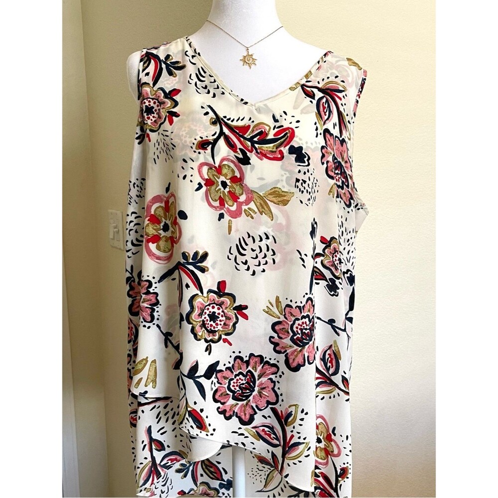 Chelsea & Theodore Cream Floral Sleeveless Blouse with Pink, Red & Navy Accents